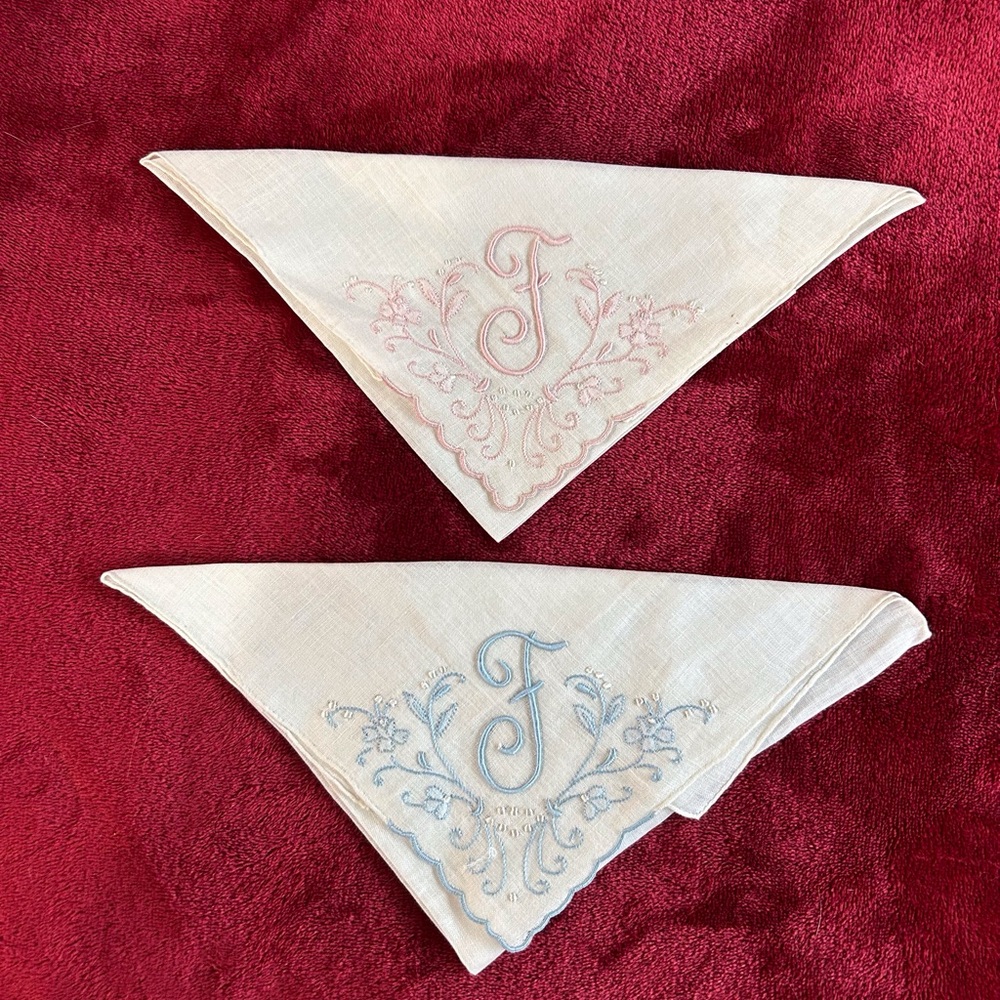 Vintage Hand-embroidered Linen Handkerchiefs ( set of 2- 1 new with sticker)